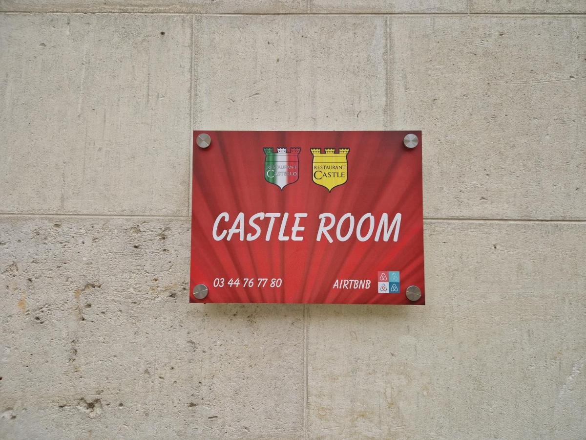 Castle Room Pierrefonds Exterior photo